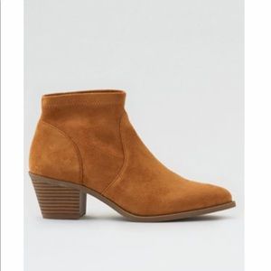 American Eagle Booties